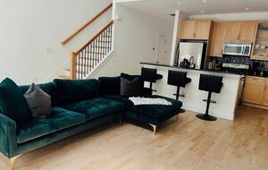 Modern Townhome with Community Pool | 20 minutes from Downtown - Norcross, Georgia