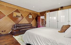 Deepwater - Jindabyne, Australia