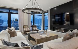 Snowmass Escape: Stylish 3-Bedroom with Stunning Mountain Views - Snowmass Village, Colorado