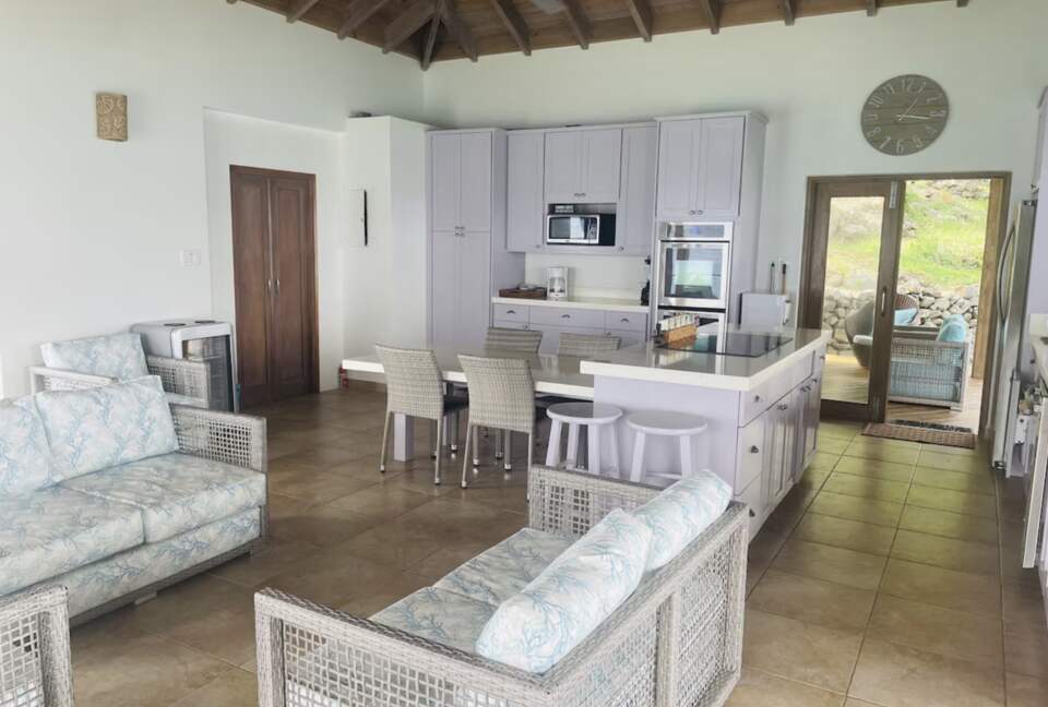 Tavolara | Fabulous Waterfront Villa in JVD - Sandy Ground, Virgin Islands, British