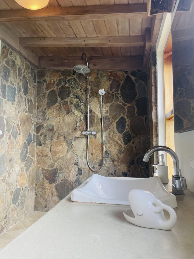 Tavolara | Fabulous Waterfront Villa in JVD - Sandy Ground, Virgin Islands, British