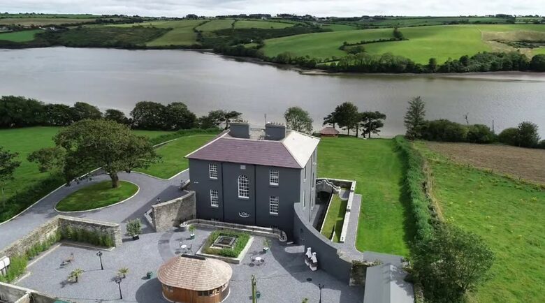 Kinsale Jewel - Kinsale, Ireland