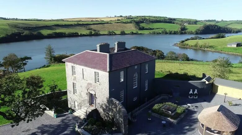 Kinsale Jewel - Kinsale, Ireland