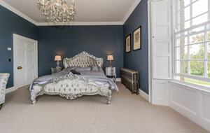 Kinsale Jewel - Kinsale, Ireland