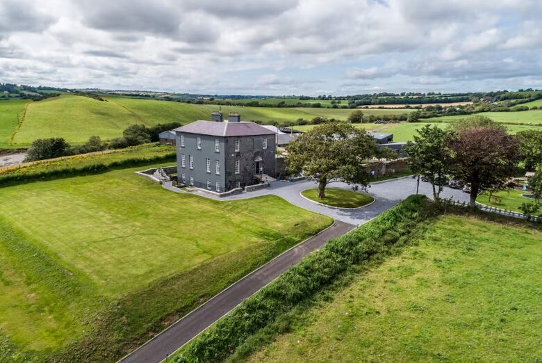 Kinsale Jewel - Kinsale, Ireland