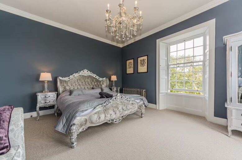 Kinsale Jewel - Kinsale, Ireland