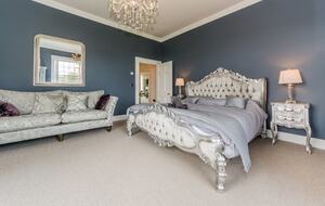 Kinsale Jewel - Kinsale, Ireland