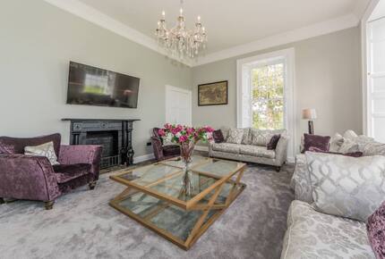 Kinsale Jewel - Kinsale, Ireland