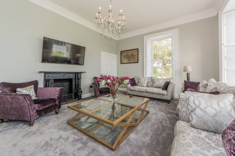 Kinsale Jewel - Kinsale, Ireland