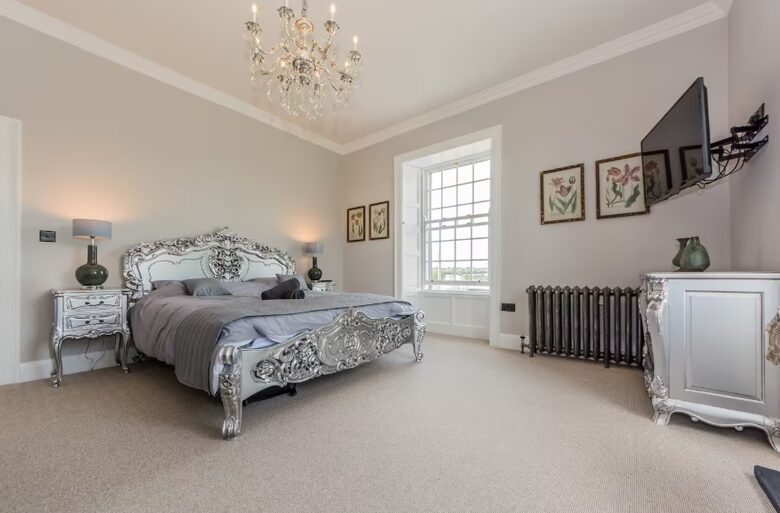 Kinsale Jewel - Kinsale, Ireland