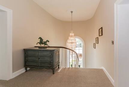 Kinsale Jewel - Kinsale, Ireland