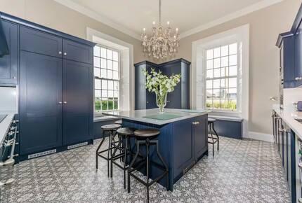 Kinsale Jewel - Kinsale, Ireland