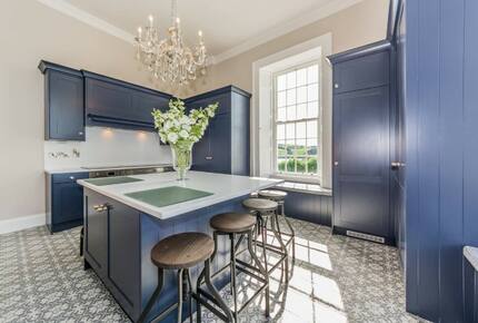 Kinsale Jewel - Kinsale, Ireland