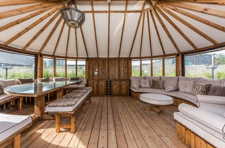 Kinsale Jewel - Kinsale, Ireland