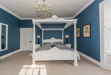 Kinsale Jewel - Kinsale, Ireland