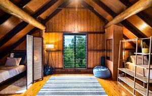 Treetops Sanctuary | Luxury Treehouse - Jaggan, Australia