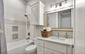 Tres A Lake Retreat - Canyon Lake, Texas