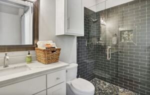 Tres A Lake Retreat - Canyon Lake, Texas