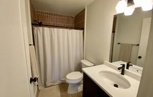 Double Queen Private Bath