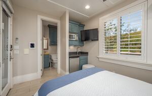 Paradise Against Red Cliffs with Expansive Views - St. George, Utah