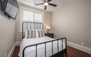 Paradise Against Red Cliffs with Expansive Views - St. George, Utah