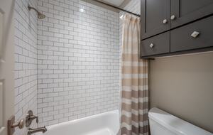 Paradise Against Red Cliffs with Expansive Views - St. George, Utah