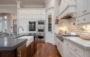 Paradise Against Red Cliffs with Expansive Views - St. George, Utah