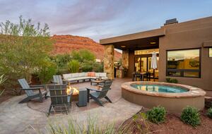 Paradise Against Red Cliffs with Expansive Views - St. George, Utah