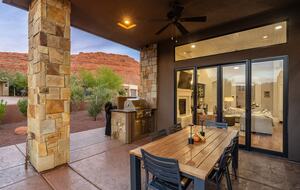 Paradise Against Red Cliffs with Expansive Views - St. George, Utah