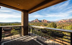 Sunsets of Sedona | A Sophisticated Desert Retreat - Sedona, Arizona