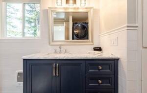 Hidden Lake House With Hot Tub & Views - Watsonville, California