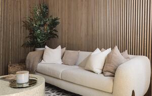 Designer 3BR Treehouse w/ Soaking Tub & Skylights - Wilton, Connecticut