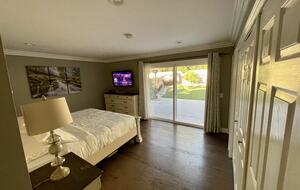 Charming Oasis Pool Home - Claremont, California