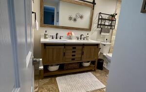 Charming Oasis Pool Home - Claremont, California