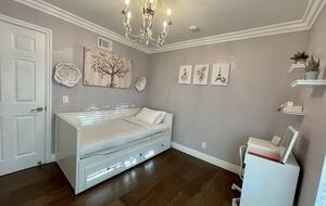 Charming Oasis Pool Home - Claremont, California