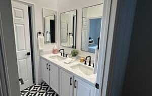 Fun and Easy Indio/La Quinta Oasis in Desert River Estates - Indio, California