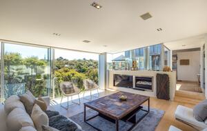 Ten Tawa - Oneroa, Waiheke Island, New Zealand