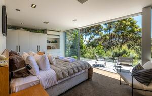 Ten Tawa - Oneroa, Waiheke Island, New Zealand