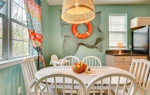 Family Tides Bungalow - Santa Rosa Beach, Florida