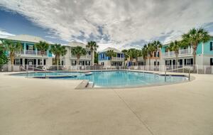 Family Tides Bungalow - Santa Rosa Beach, Florida