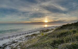 Family Tides Bungalow - Santa Rosa Beach, Florida