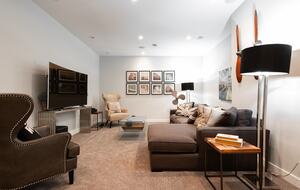 Luxury Family Retreat - Calgary, Canada