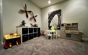 Luxury Family Retreat - Calgary, Canada