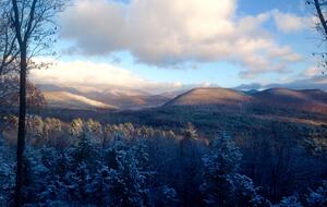 Woodstock Mountainside Retreat - Bearsville, New York