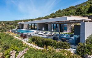 The B Villa - Gialova, Greece