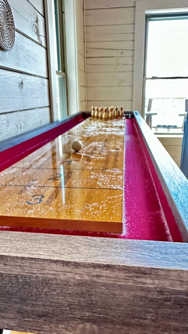 Hatley Pointe Ski Retreat with Private Theater, Hot Tub & Game Room - Mars Hill, North Carolina