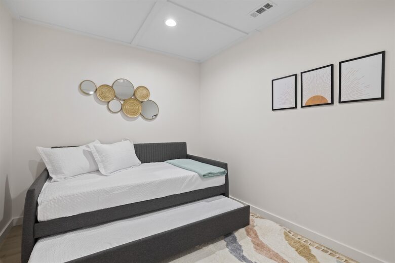 Hatley Pointe Ski Retreat with Private Theater, Hot Tub & Game Room - Mars Hill, North Carolina