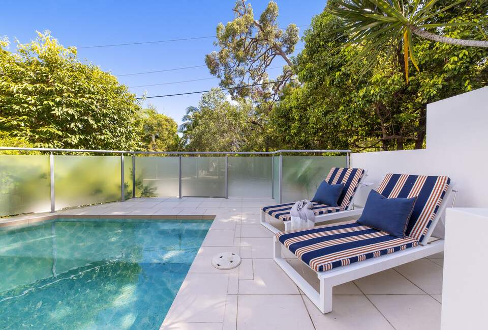 Stunning Duplex with Rooftop Terrace - Noosa, Australia