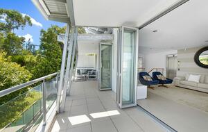 Stunning Duplex with Rooftop Terrace - Noosa, Australia