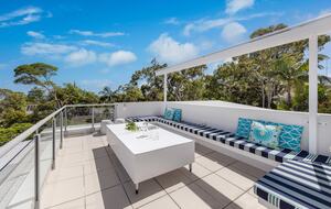 Stunning Duplex with Rooftop Terrace - Noosa, Australia